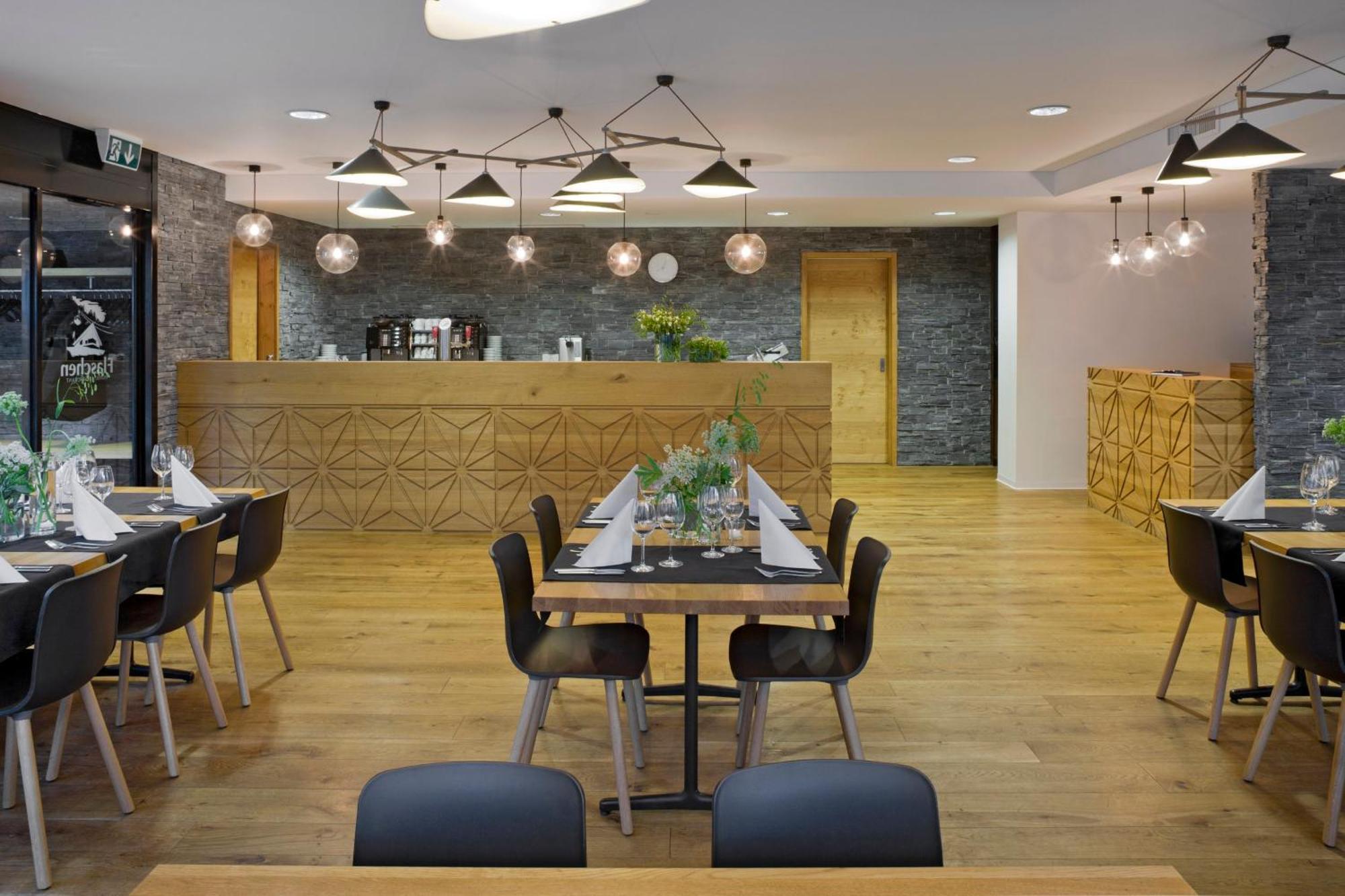 Hotel Restaurant Flaschen Albinen Εξωτερικό φωτογραφία