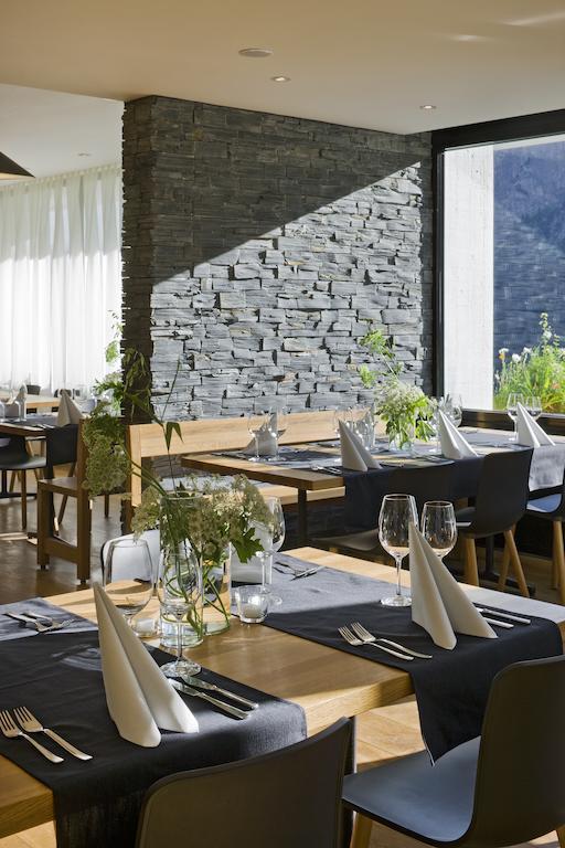 Hotel Restaurant Flaschen Albinen Εξωτερικό φωτογραφία